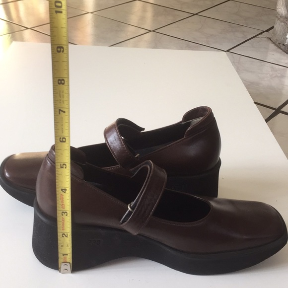 Brown Loafers - Picture 3 of 5